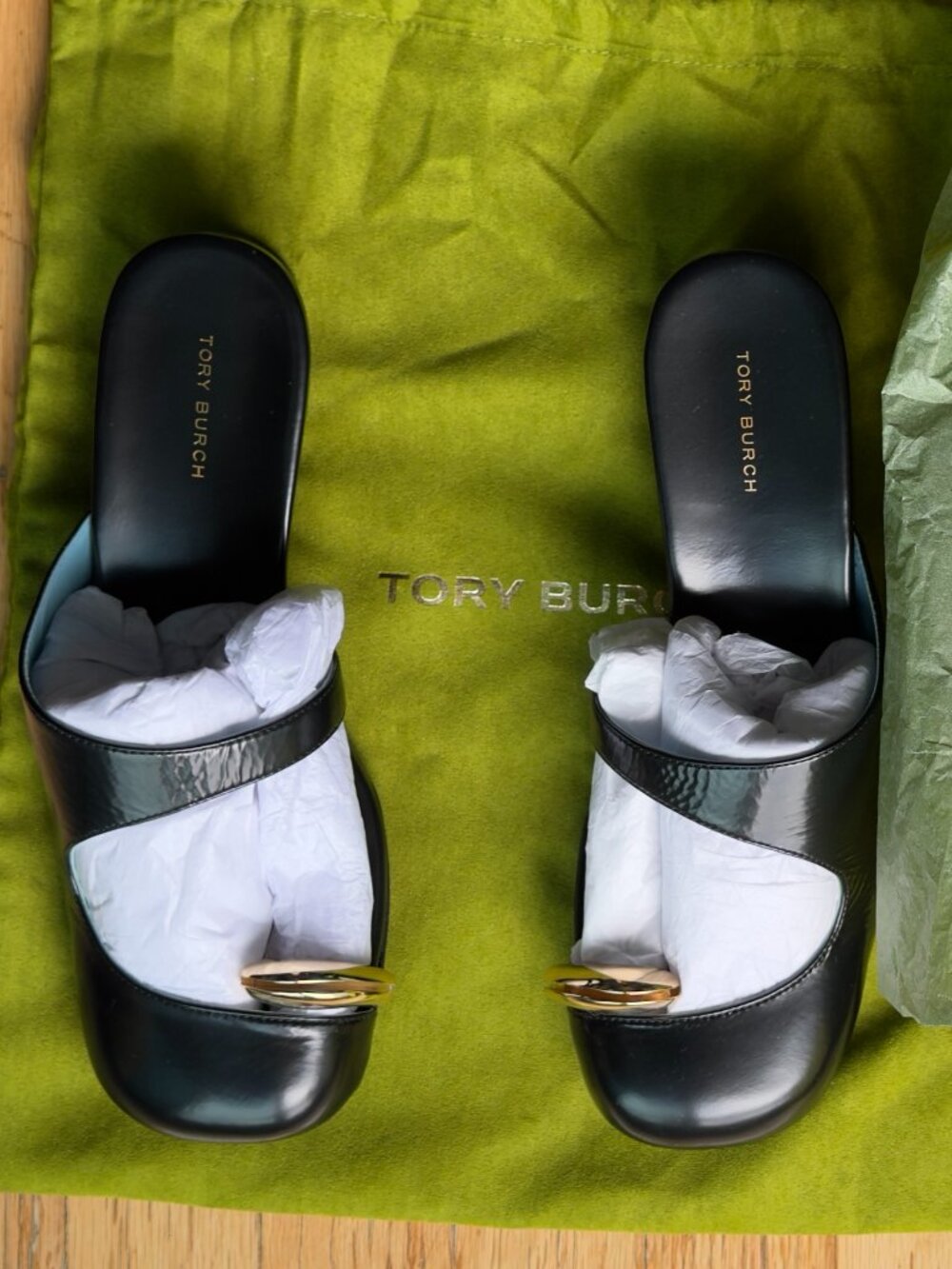 Tory Burch Pierced Mule Wedge 9.5 in Black (unused w original box and dust bag) - Picture 5 of 8